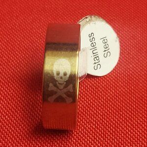 Stainless Steel Wide Band Engraved Skull Crossbones Ring Size 21 Gold Tone Unise